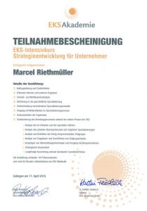 Engpasskonzentrierter Strategieberater Marcel Riethmüller für Energieeffizienz in Unternehmen
